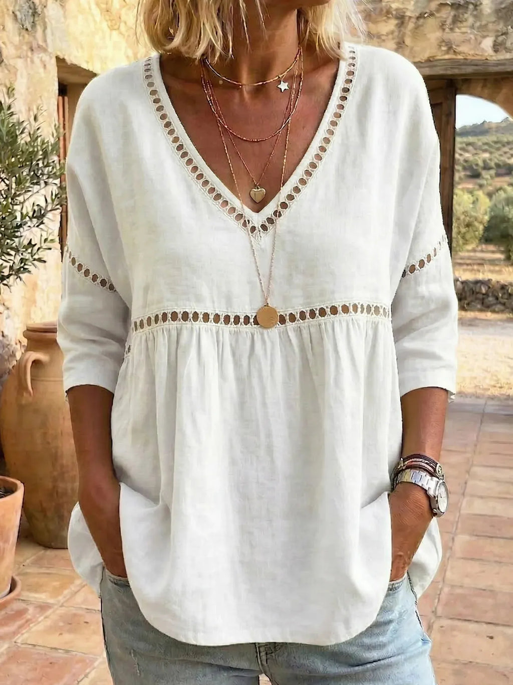 🌿Women's Cozy Hollow-out Patchwork V-neck Linen-cotton Blouse